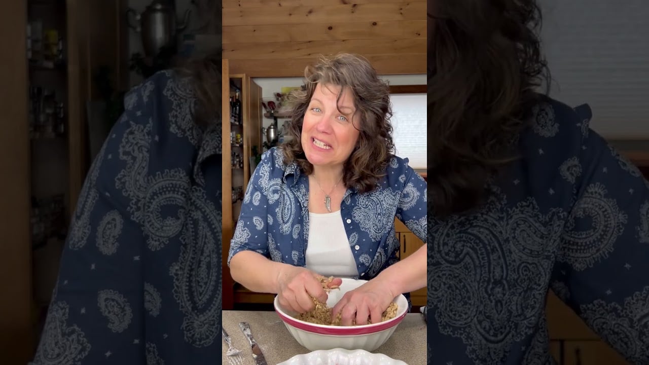 What's the Difference between a Crisp, Cobbler or Crumble
